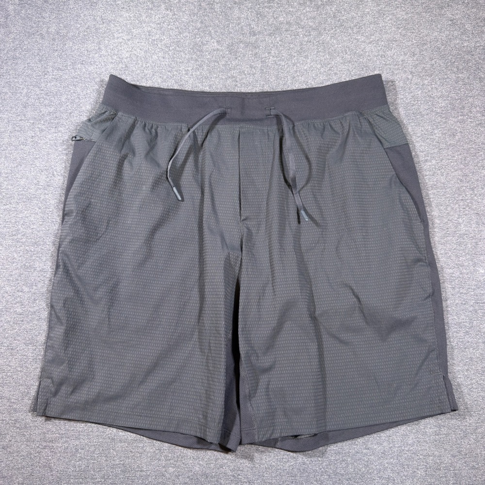 Lululemon Surge Short Men XL Gray Lined 9 Inch Inseam Athletic Running Mesh